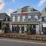 Lightotel Airport Hotel 2*